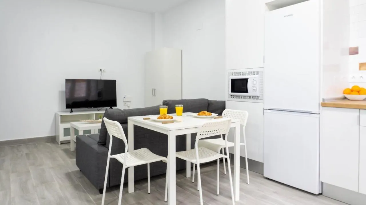 Apartment Apartamento La Paloma A Apartamento En Malaga
